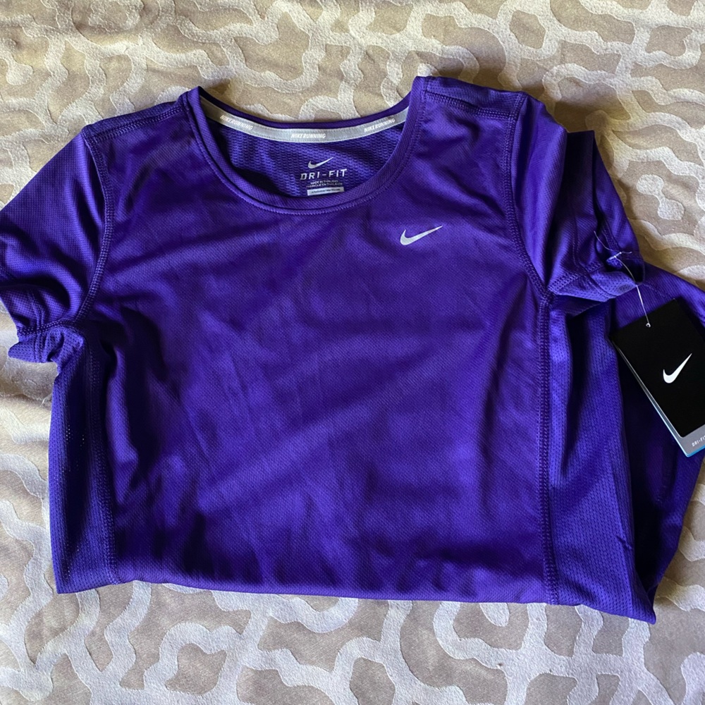 Brand new Nike Dri Fit running top